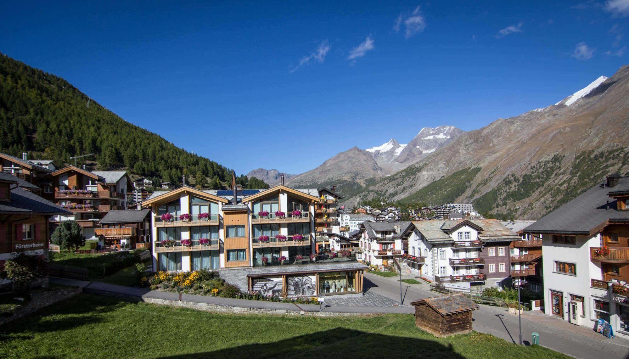 Saas Fee Berghof Garni - The Dom Collection B&B 외부 사진