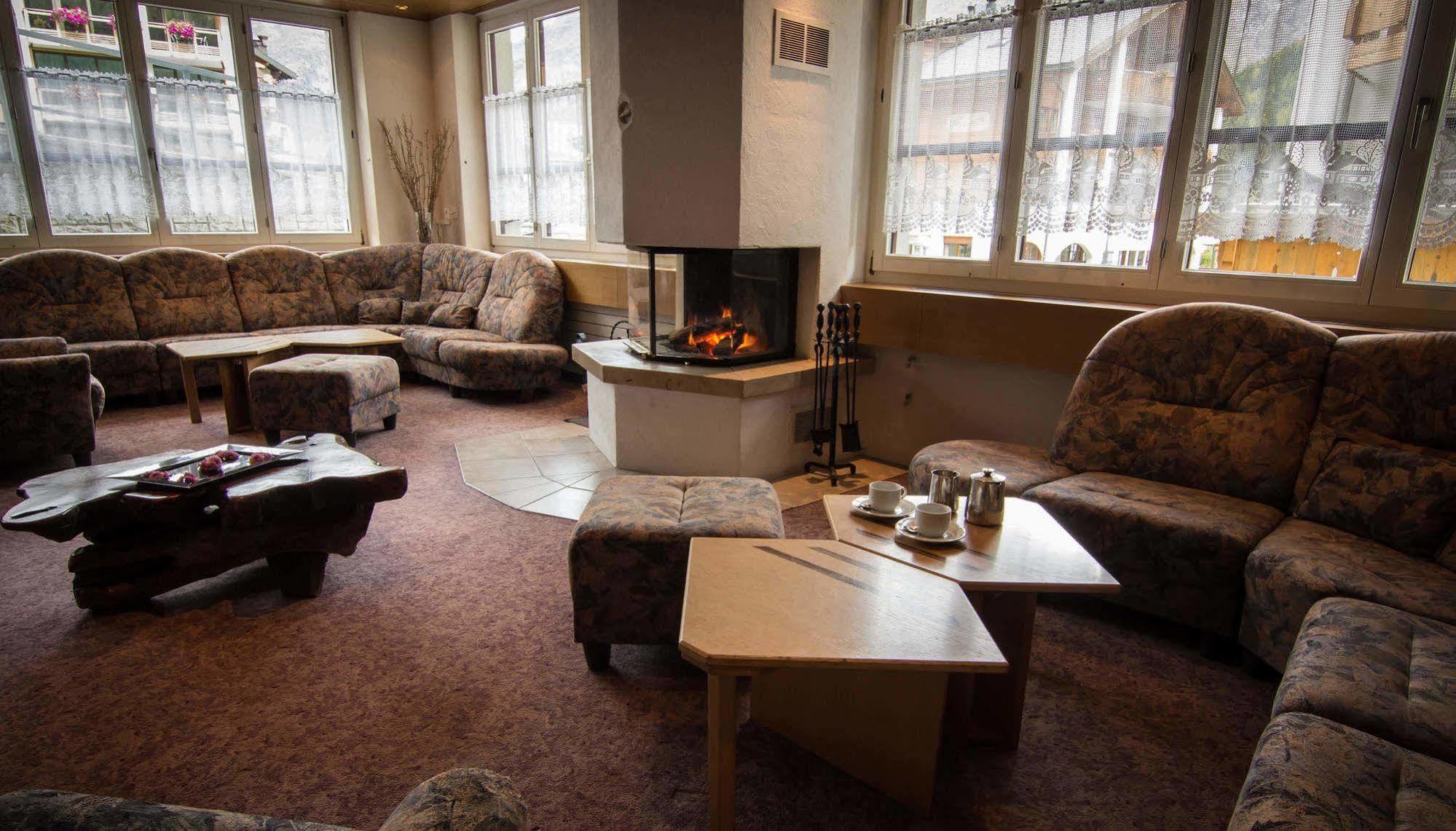 Saas Fee Berghof Garni - The Dom Collection B&B 외부 사진