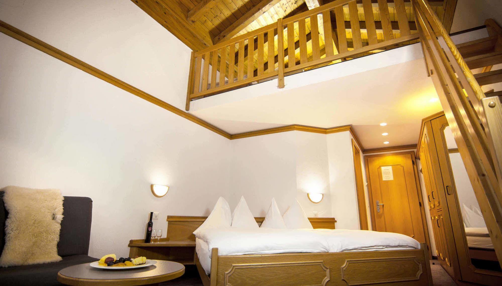 Saas Fee Berghof Garni - The Dom Collection B&B 외부 사진