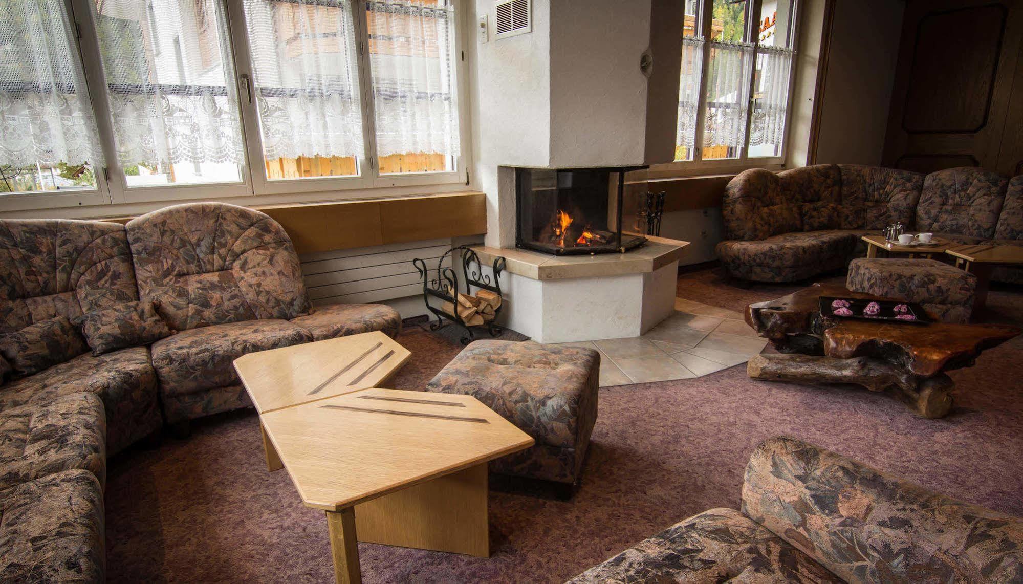 Saas Fee Berghof Garni - The Dom Collection B&B 외부 사진
